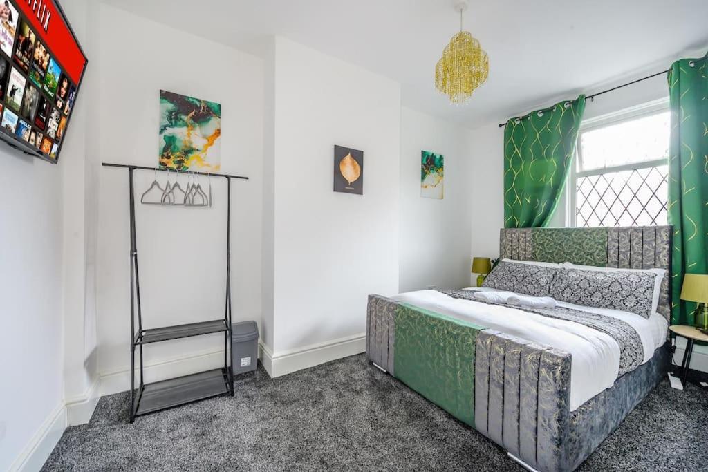 -16Pt- For Your Relaxed & Cosy Stay & Free Parking Leeds  Esterno foto